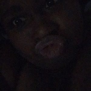 Meet your Posher, Cari